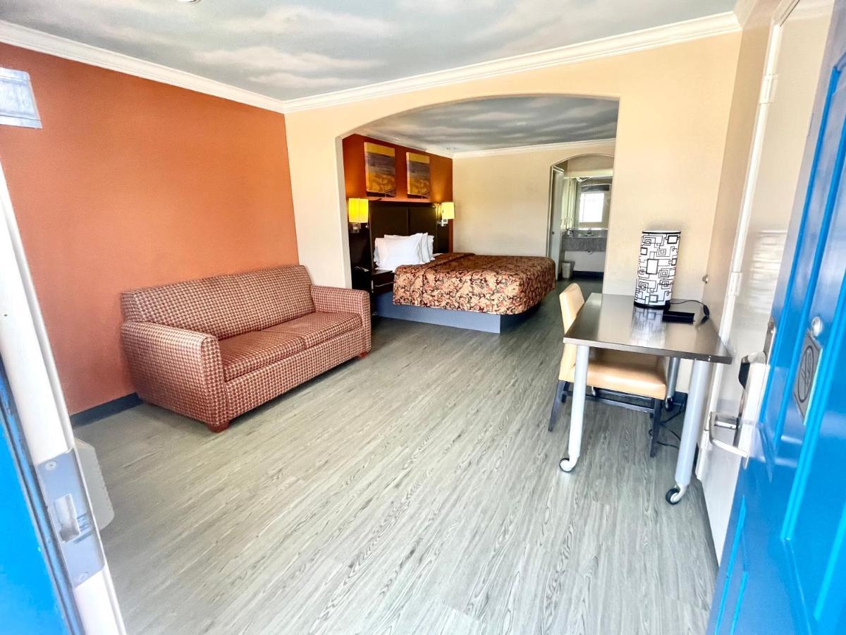 Luxury Inn Liberty Extérieur photo